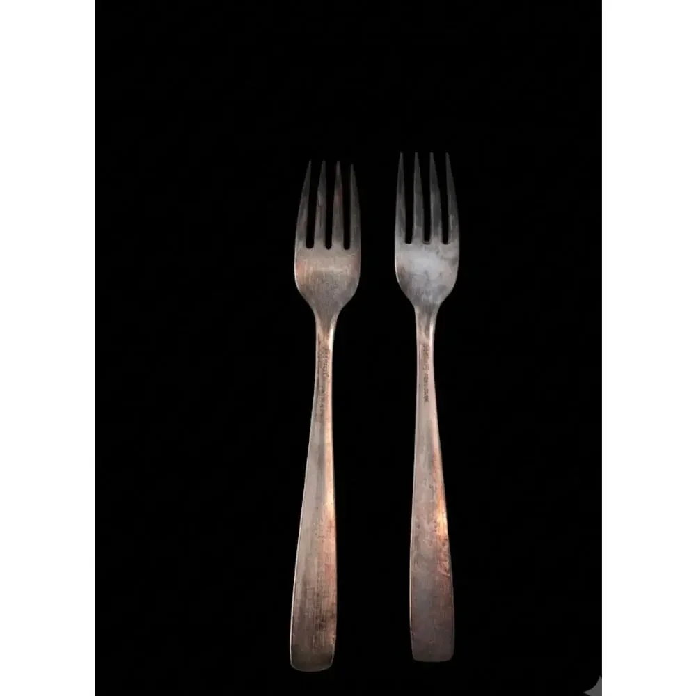 Vintage Holiday Inn Hotel Flatware Forks Green Sign Logo Oneida Innkare